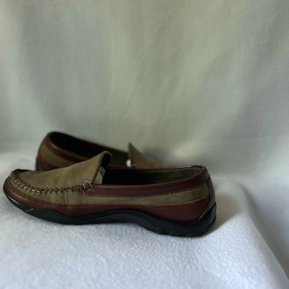 Allen Edmonds Men size 9 1/2B Boulder Driving Beige/Brown Leather Loafers